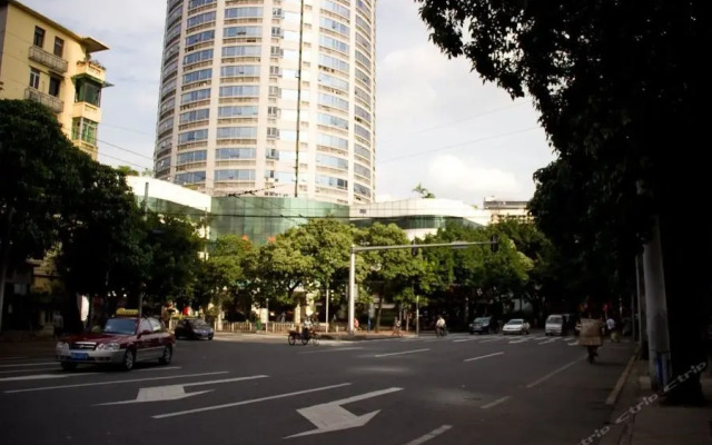 7 Days Premium·Guangzhou Beijing Road Pedestrian Street