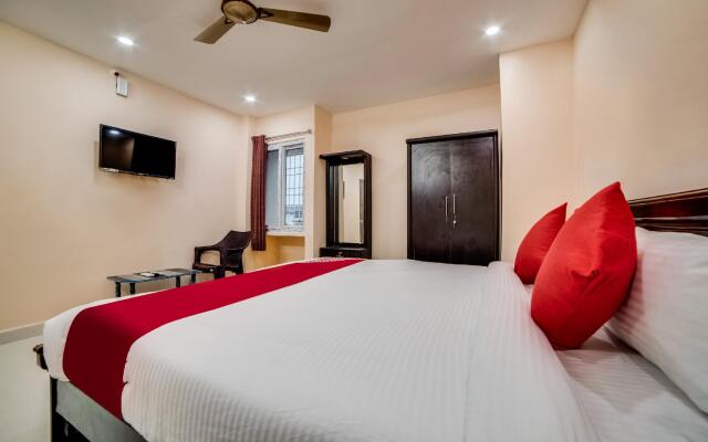 OYO 37003 Hotel Shreshta Inn
