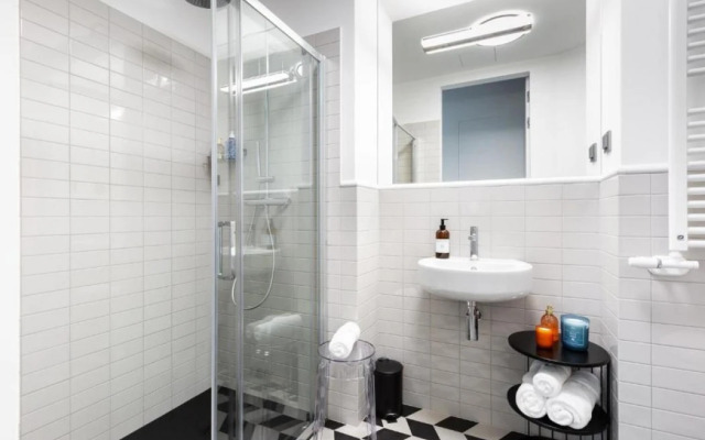 H11 Aparthotel