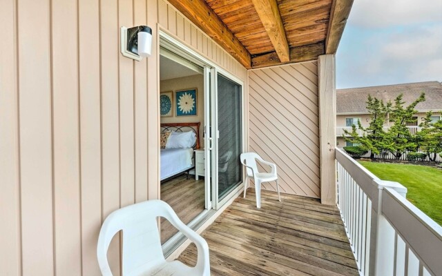 Brigantine Condo w/ Beach Access & Pool Views