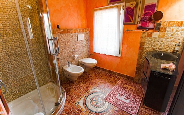 Eden Lilli - B & B Cartoceto