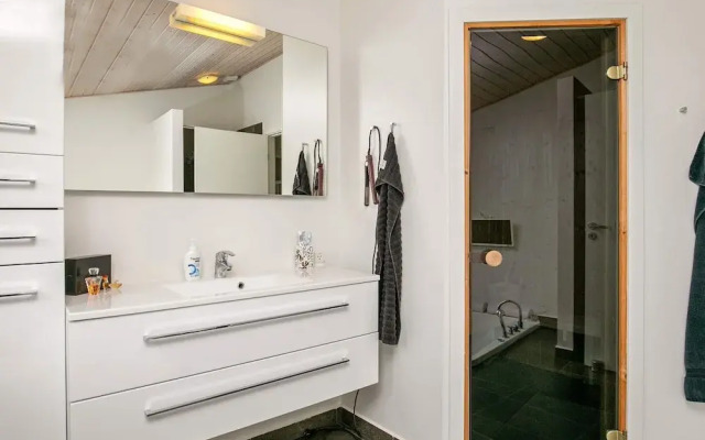 Cozy Dog-friendly Cottage Near Coast-by Traum