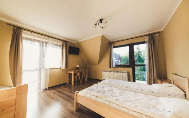 Pokoje i Apartamenty Nad Potokiem