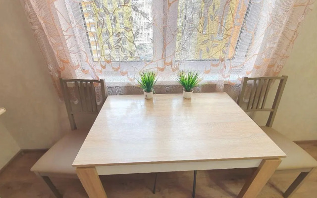 Апартаменты на Улице Романтиков 2