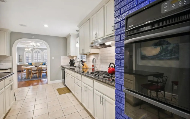 Endless Summer 3 Br home by RedAwning