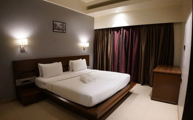 Hotel Sadanand Regency