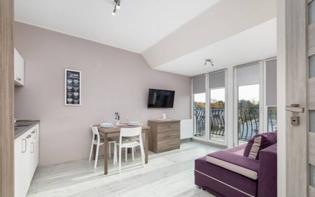 Nadbrzeżna Apartament by Renters
