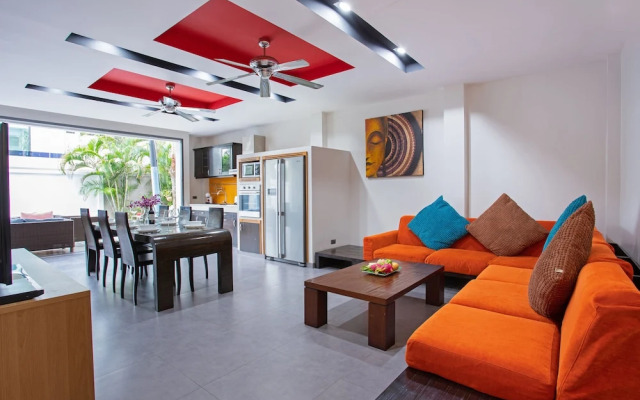 Chic and Modern 3BR Pool Villa Kloua