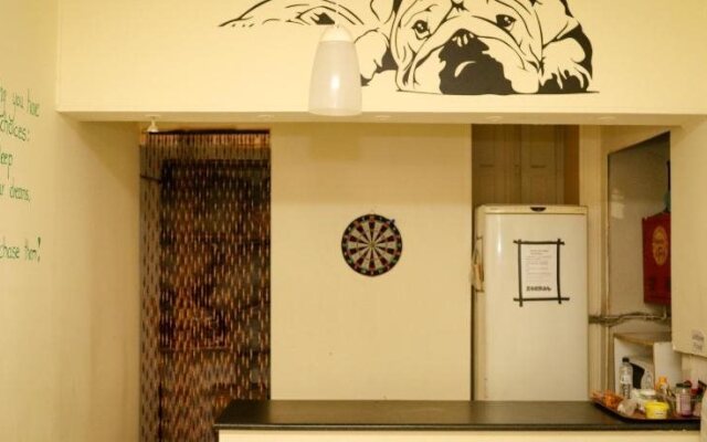 Zorbas Hotel - Hostel