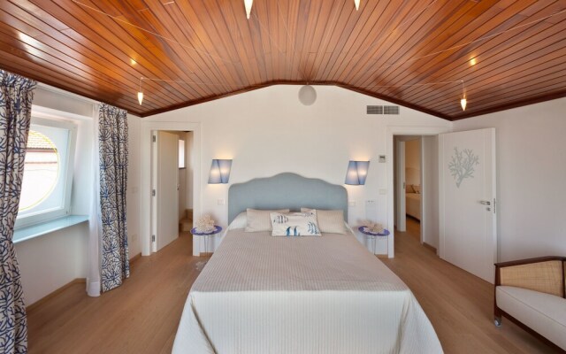 Villa Infinity