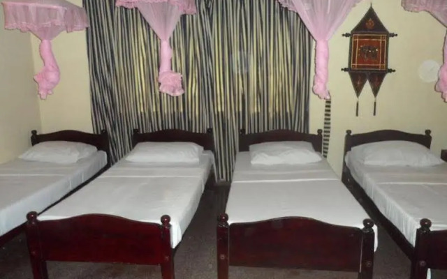 Hotel Randiya