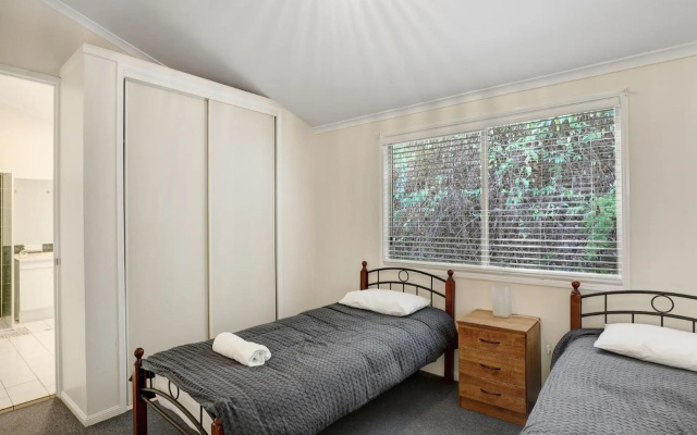 Amaroo House