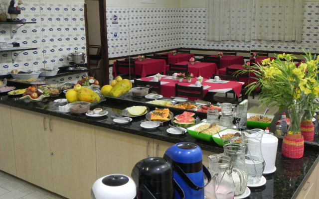 Hotel Meridiano V