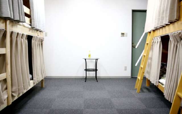Well　Hostel Osaka