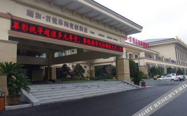 Yihe Junyue Resort Hotel