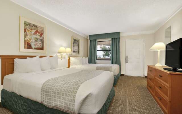 Baymont Inn & Suites Longview