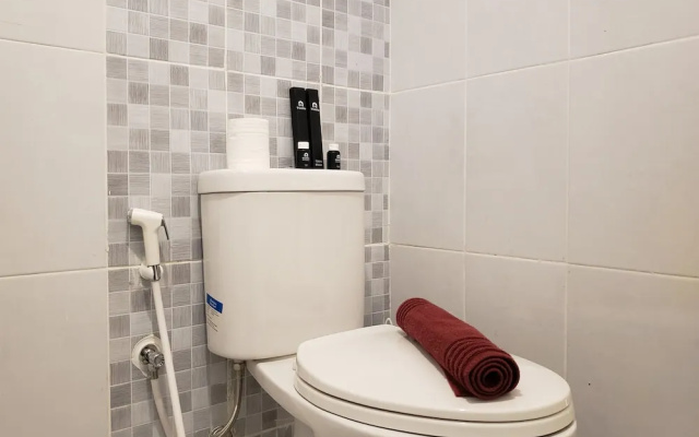 Minimalist And Tidy 2Br Apartment At Tokyo Riverside Pik 2 – Bathroom – Jakarta