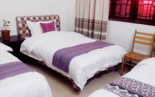 Yangshuo Pure Joy Resort