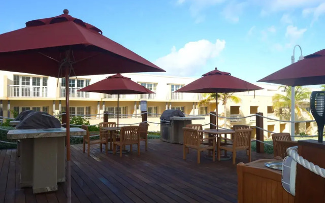 Dawn Beach Club Resort Sint Maarten