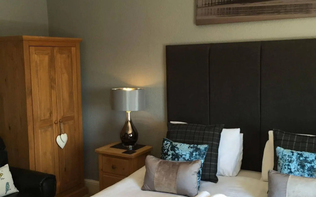 Sarnia Guest House