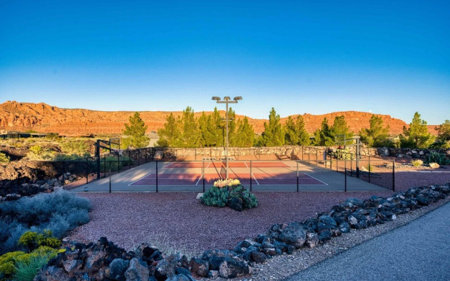 Snow Canyon Luxury Home #9 3 Bedroom Home