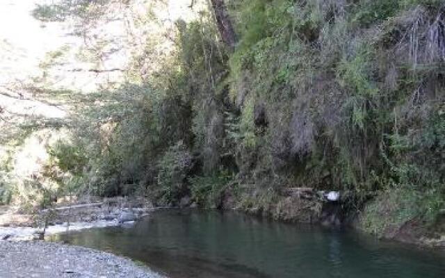 Cabañas Los Maquis 7 Tazas