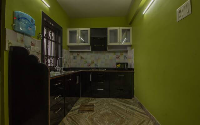 OYO 16497 Home Graceful 3BHK Parra