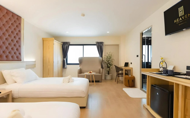 Heaven Hostel