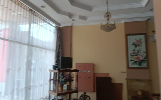 Hotel O Wisma Aluh AmbakNearPantai batu lima Asbullah tmbngn