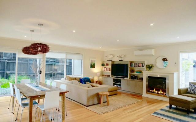 Beachcomber – Guest Rooms – Point Lonsdale