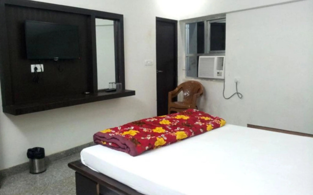 Hotel Avtar Palace