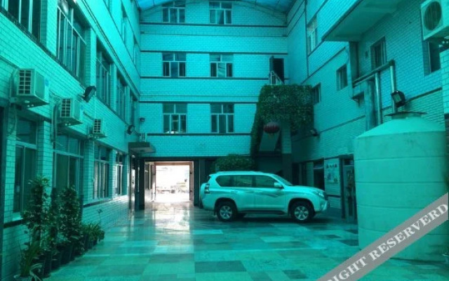 Tianshan Hotel
