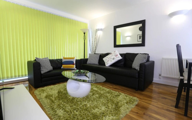 2 Beds Riverview Tideslea Apartment