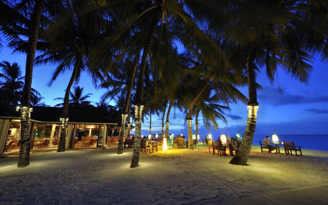 Villa Park Sun Island Resort