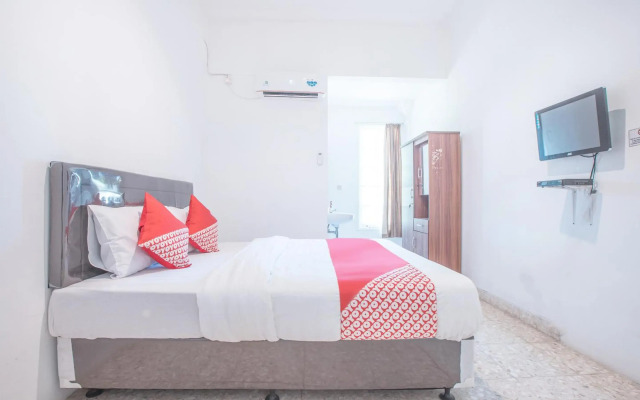 Super OYO 332 Residence G17 Kemang