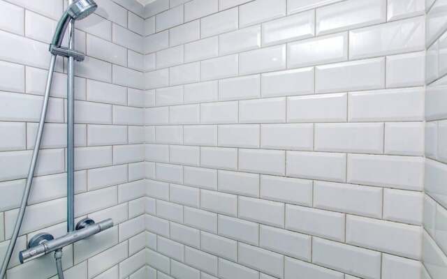 Spacious 2BR flat in Dalston!