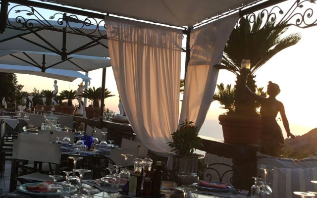 Villa Neptunus
