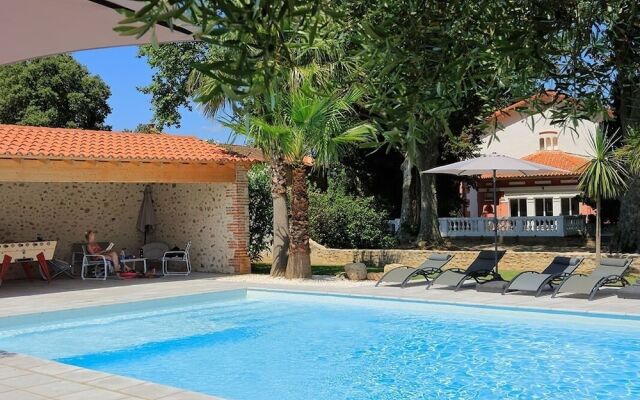 Chambres Dhôtes du Castell de Blés