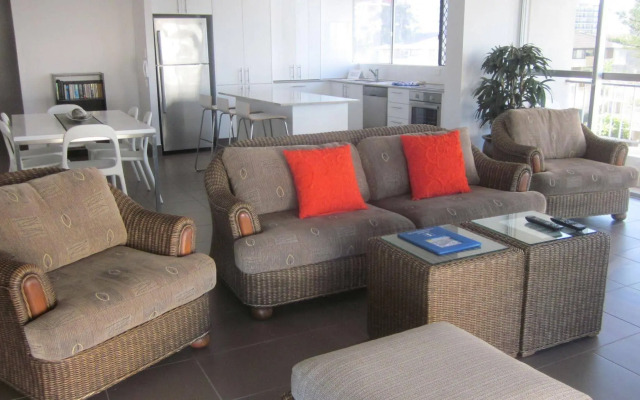 Surfers Chalet