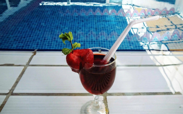 Al Seteen Palace Hotel