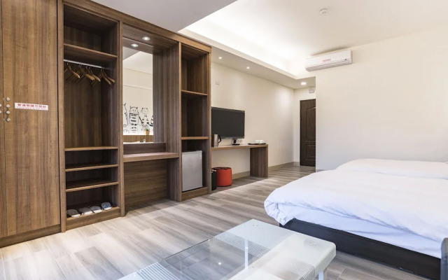 Rhino Guest House
