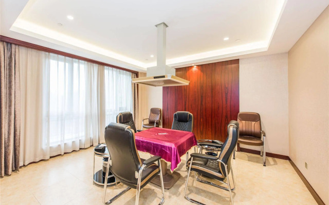 Qianjiang Junting Hotel, Haining