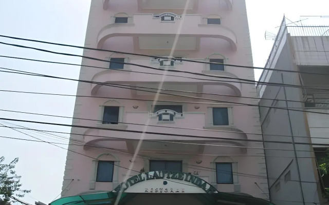 Hotel Lautze Indah