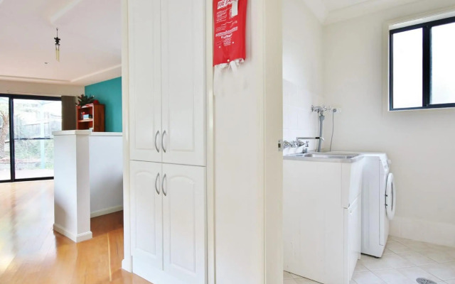 Sand Water at Hyams Beach 4pm Check Out Sundays