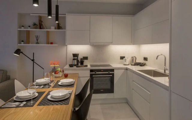 Acropolis Golden Suites by GHH