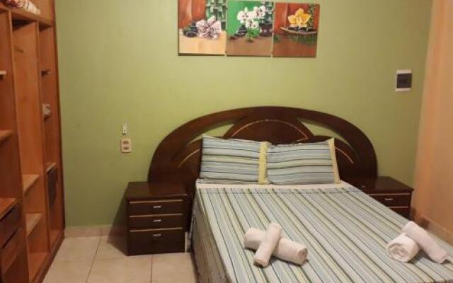 Palmas Park Hotel Y Restaurant