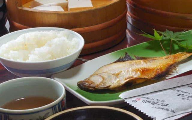 Yumura Onsen Hakuuntei – Meal – Shinonsen