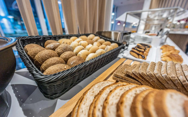 Prize by Radisson, Antwerp City