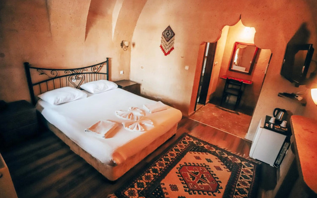Melis Cave Hotel