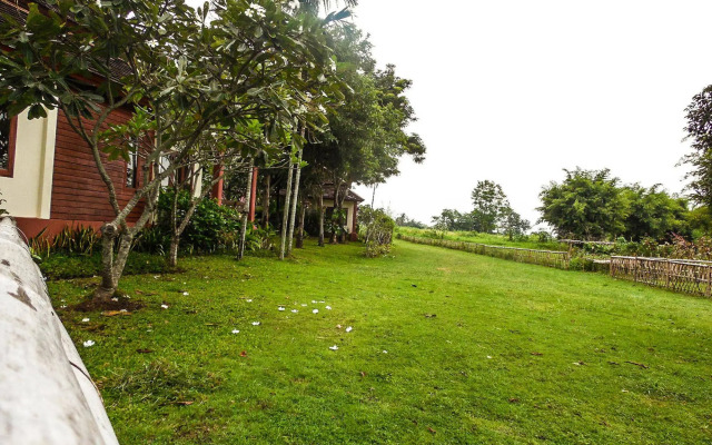Palm Spa Village
